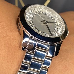 MICHAEL KORS SILVER WATCH
